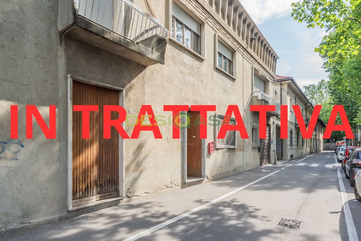 APPARTAMENTO INDIPENDENTE DA RISTRUTTURARE IN VENDITA
